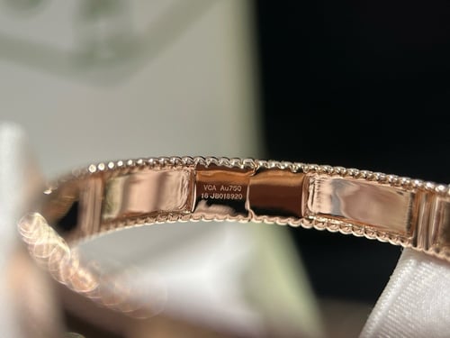 اسورة فنكليف