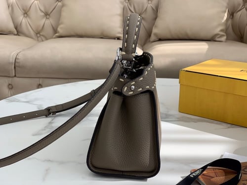 بيكابو آيكونك 23 سم