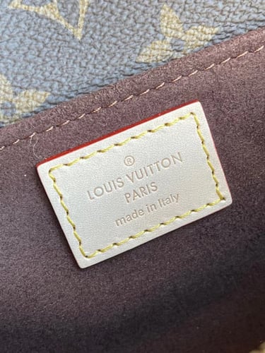 لوي فيتون 21.5 سم