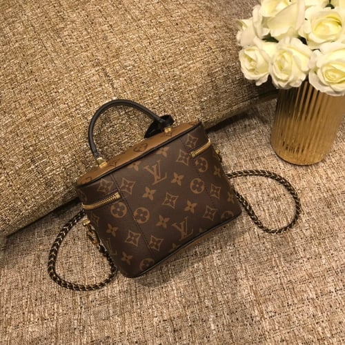 لوي فيتون 19 سم