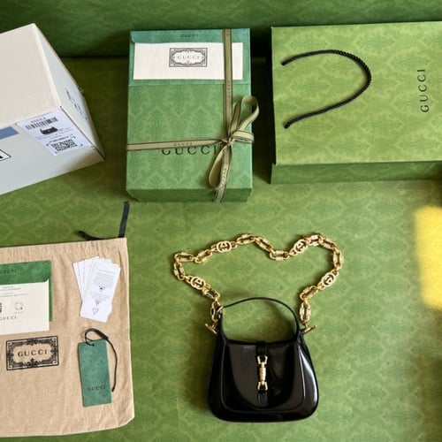 قوتشي ميني ١٩ سم لمعه