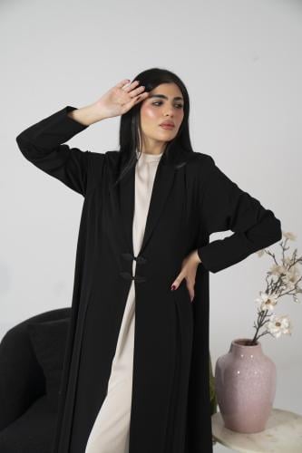 عباية كريب خفيف بكسرات من الخلف اسود