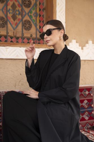 عباية كتان مبطن بكوله وكم كلفه اسود