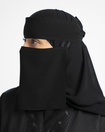 نقاب مغاطين مستقيم اسود