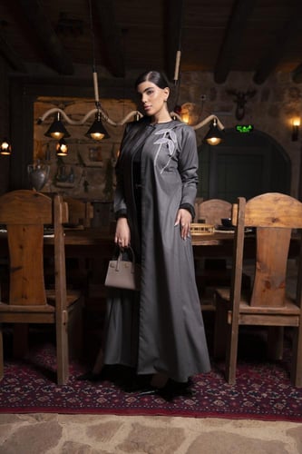 عباية كتان رمادي غامق الياقة دبل قيطان تطريز شك ال...