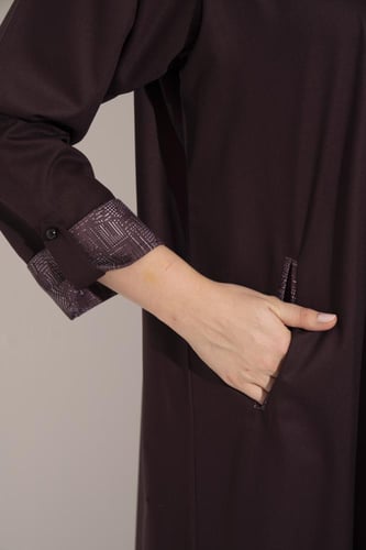 عبايه كتان قلاب وجيوب تحديد قيطان عنابي