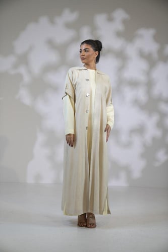 عباية لنن فستان اصفر وجاكيت كم حاير مربع - اصفر بب...