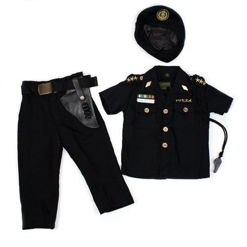 زي عسكري أسود