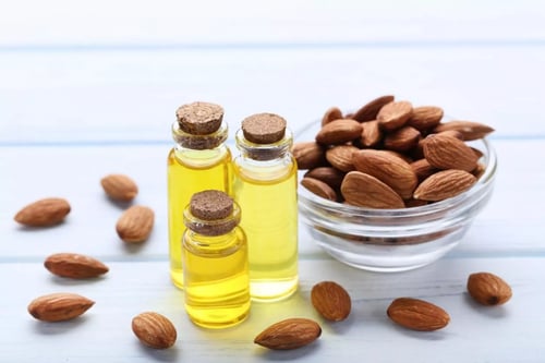 زيت اللوز المر - جمال وصحة طبيعية 100 مل