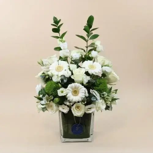 فازة ورد مربعه