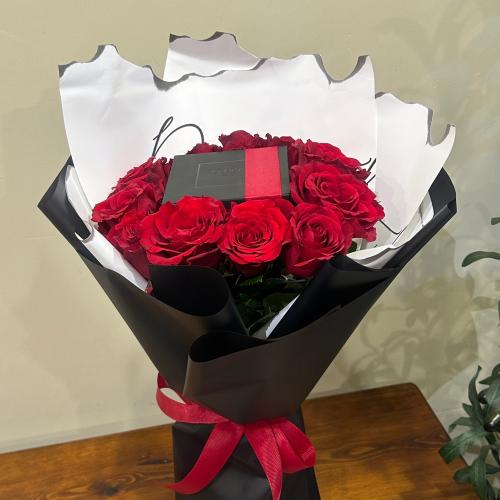بوكيه مع اسوارة زايروس