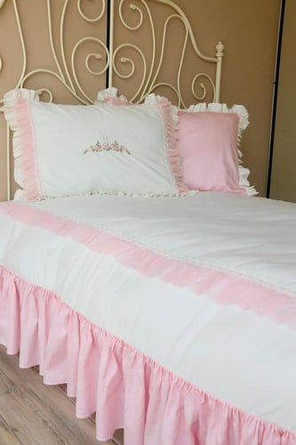 مفرش سرير الام