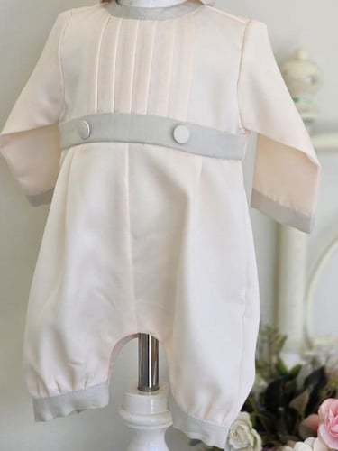 طقم استقبال مولود مخفض 12