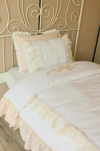 مفرش سرير الام