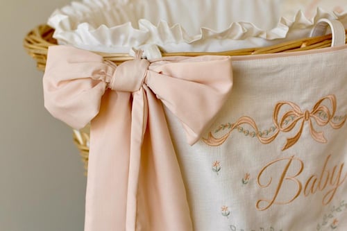 تعليقة سرير فرحه امومه 3