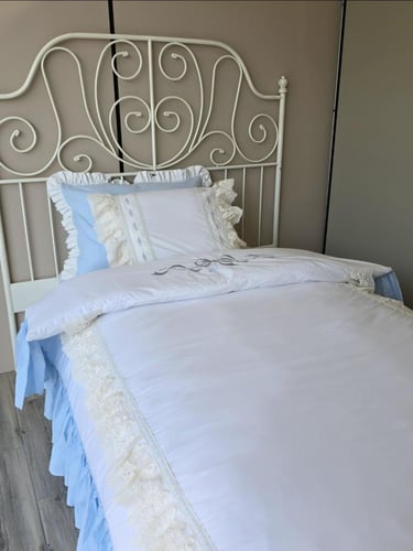 مفرش سرير الام