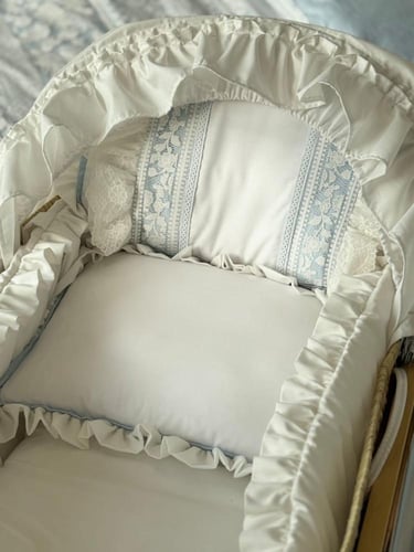 مخدات الطفل