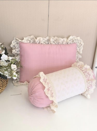 2 مخدة لسرير الطفل