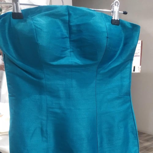 G-06 فستان كلاسيك