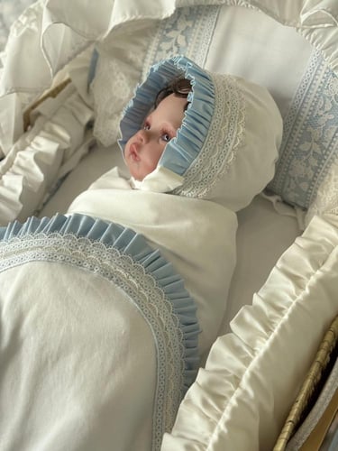 طقم استقبال مولود مخفض ٣