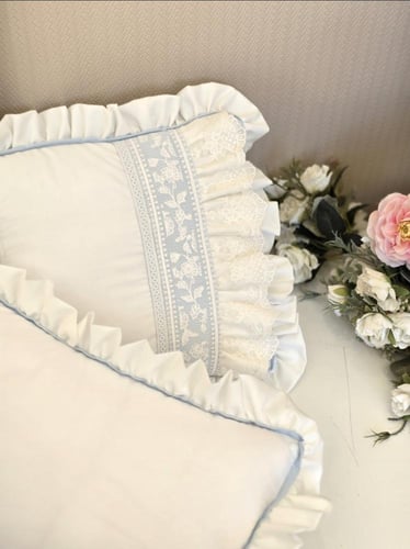 مخدات الطفل