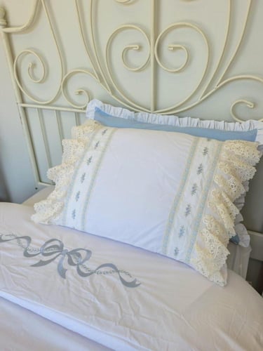 مفرش سرير الام