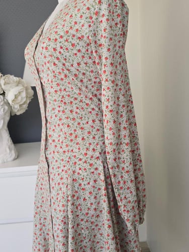 G-08 فستان كلاسيك