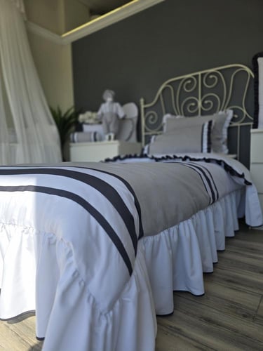 مفرش سرير ام