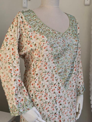 جلابيه نسائيه ٣