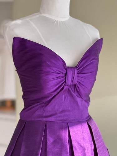 فستان بناتي كلاسيك