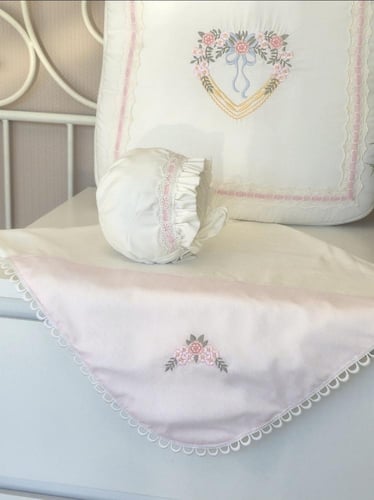 طقم استقبال مولود مخفض 10