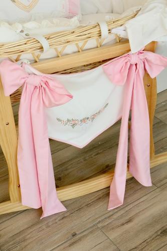 تعليقة سرير فرحه امومه 6