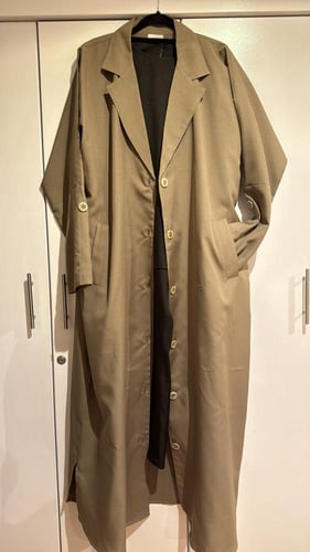 بدلة سفر ٣ قطع وطرحة