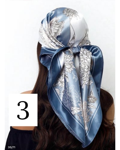 سكارف مع بندانة