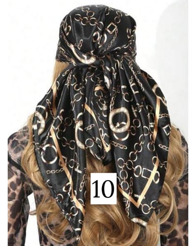 سكارف مع بندانة