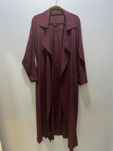 بالطو عنابي