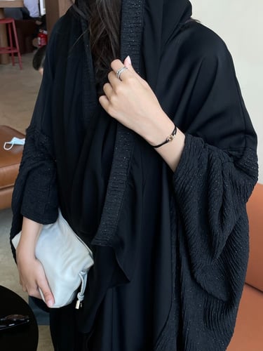 عبايه براقه