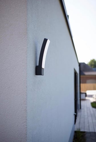 جداري خارجي داخلي 18 واط