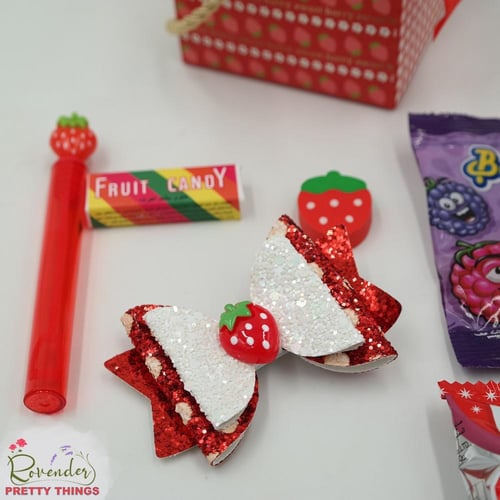 هدايا الفراولة- 6 علب بالمحتويات