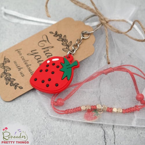 توزيعات اسورة الفراولة