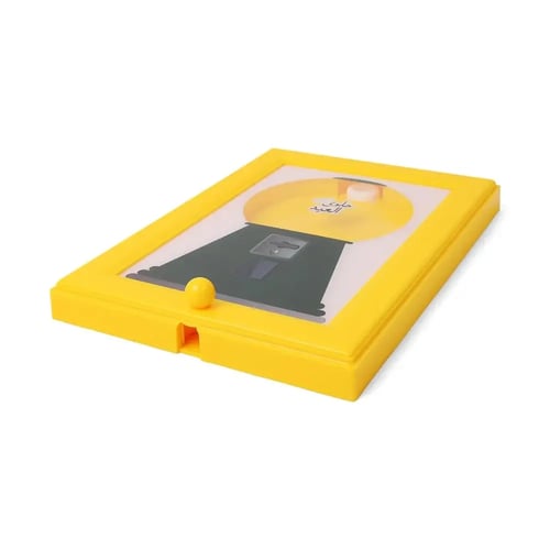 لوحة حائط لتوزيع الحلوى