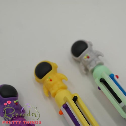 توزيعات الفضاء (قلم)