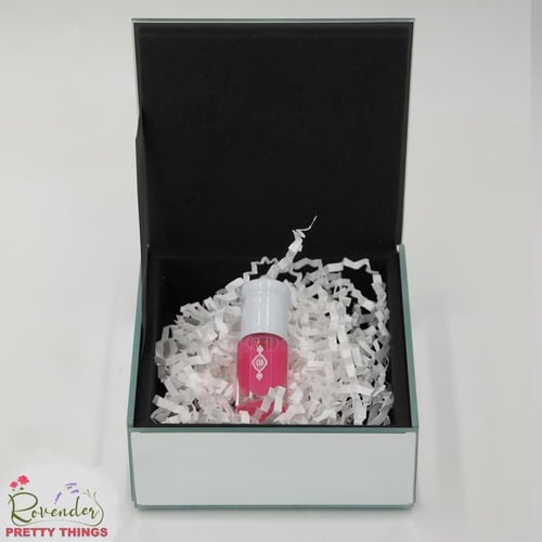 علبة أنيقة + مسك (ربع تولة)