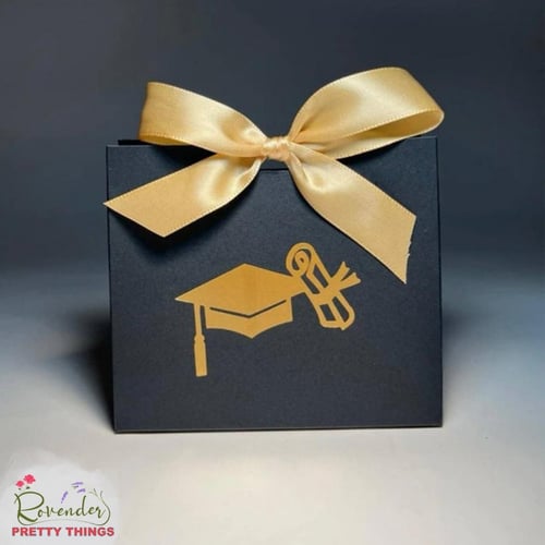 توزيعات التخرج- 10 حبات