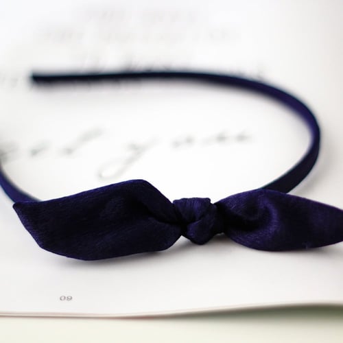 طوق شعر مخمل