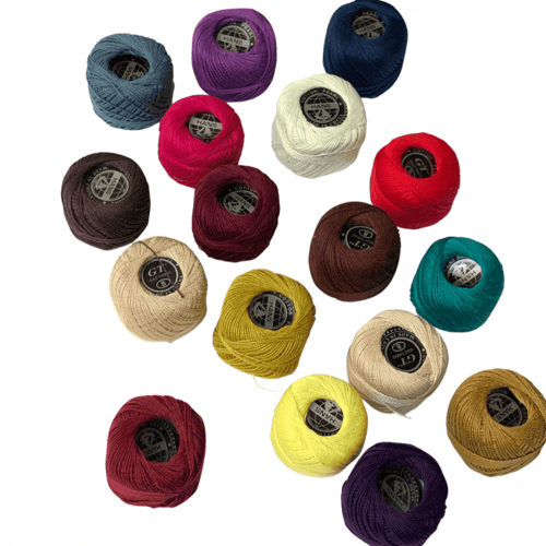 خيوط تطريز ملونه طقم مكون من ( 10 قطع)