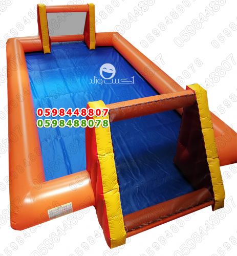 ملعب صابوني طول 10 متر × عرض 5 متر