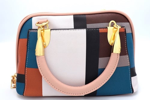 شنطة نسائيه موديل جديد