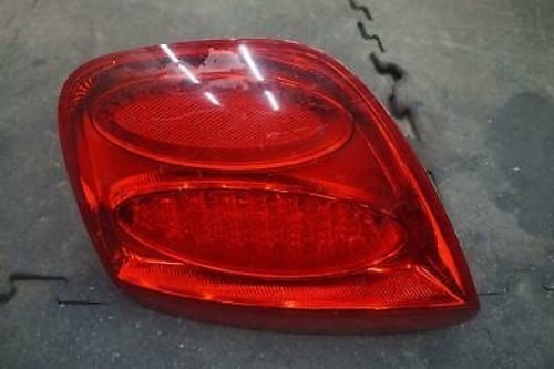 اصطب بنتلي جي تي 04-12 يسار مستعمل