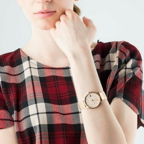 ساعة لاكوست